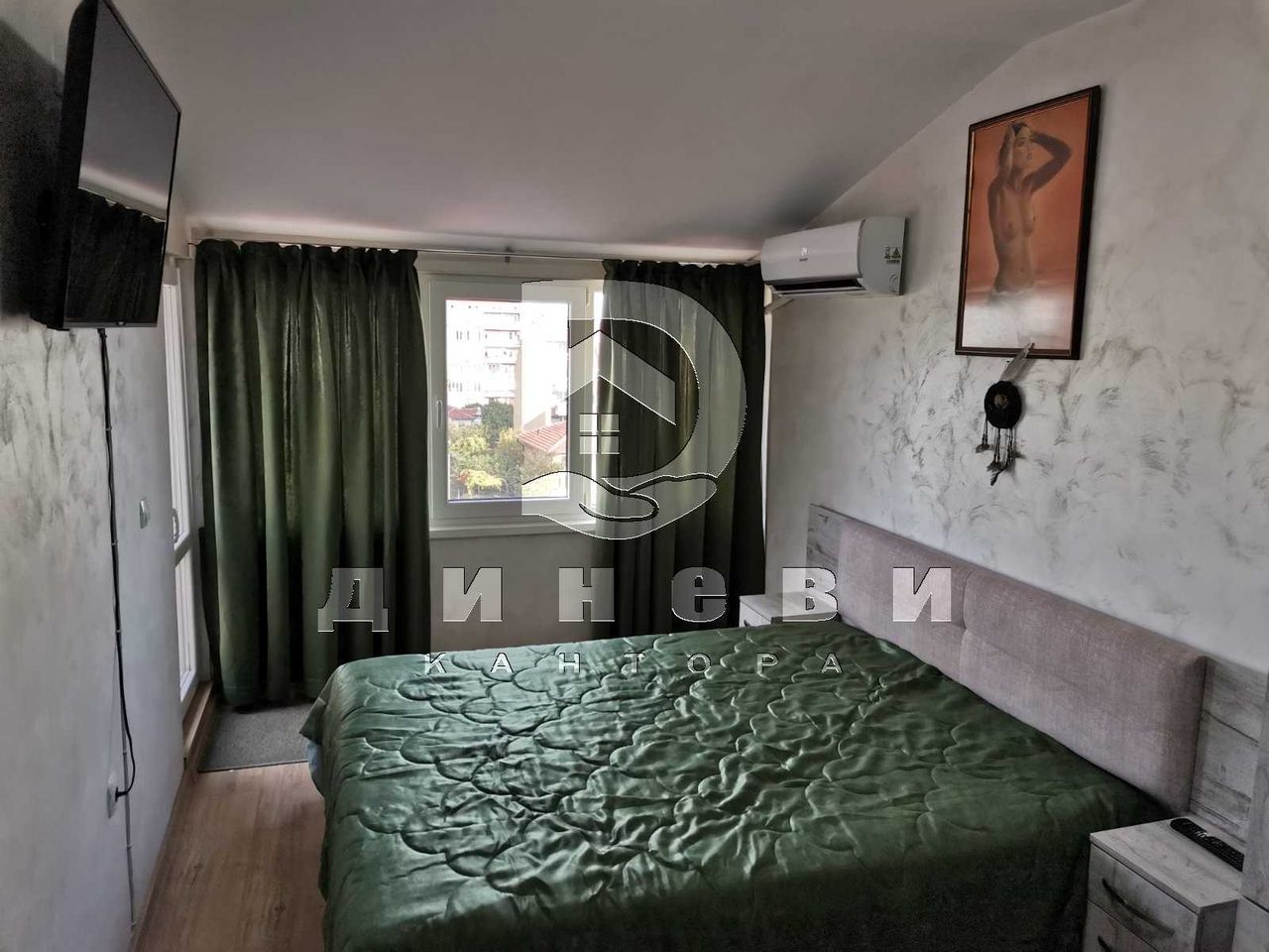 Продава се Тристаен апартамент в Стара Загора, ОРБ - 100 кв.м за 1290 €/кв.м - Снимка #3
