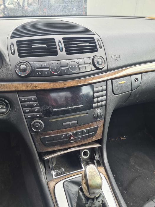 ***САМО НА ЧАСТИ ***

Mercedes E270 W211 Sedan, ръчни скорости