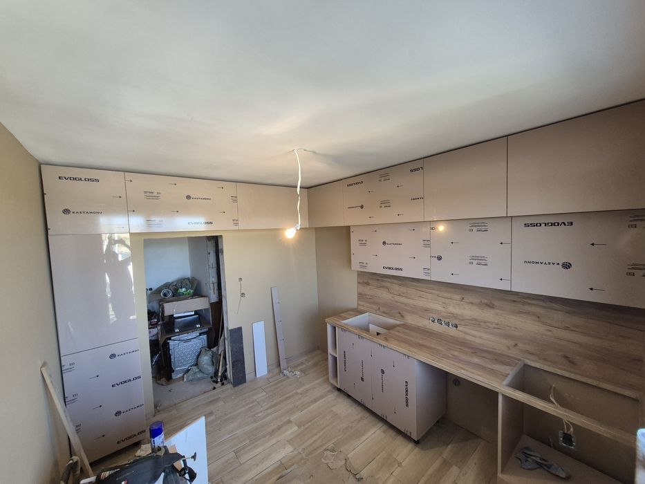 Мебели по поръчка