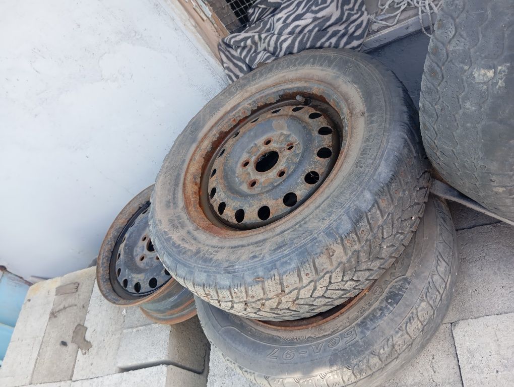 Диски железные r14