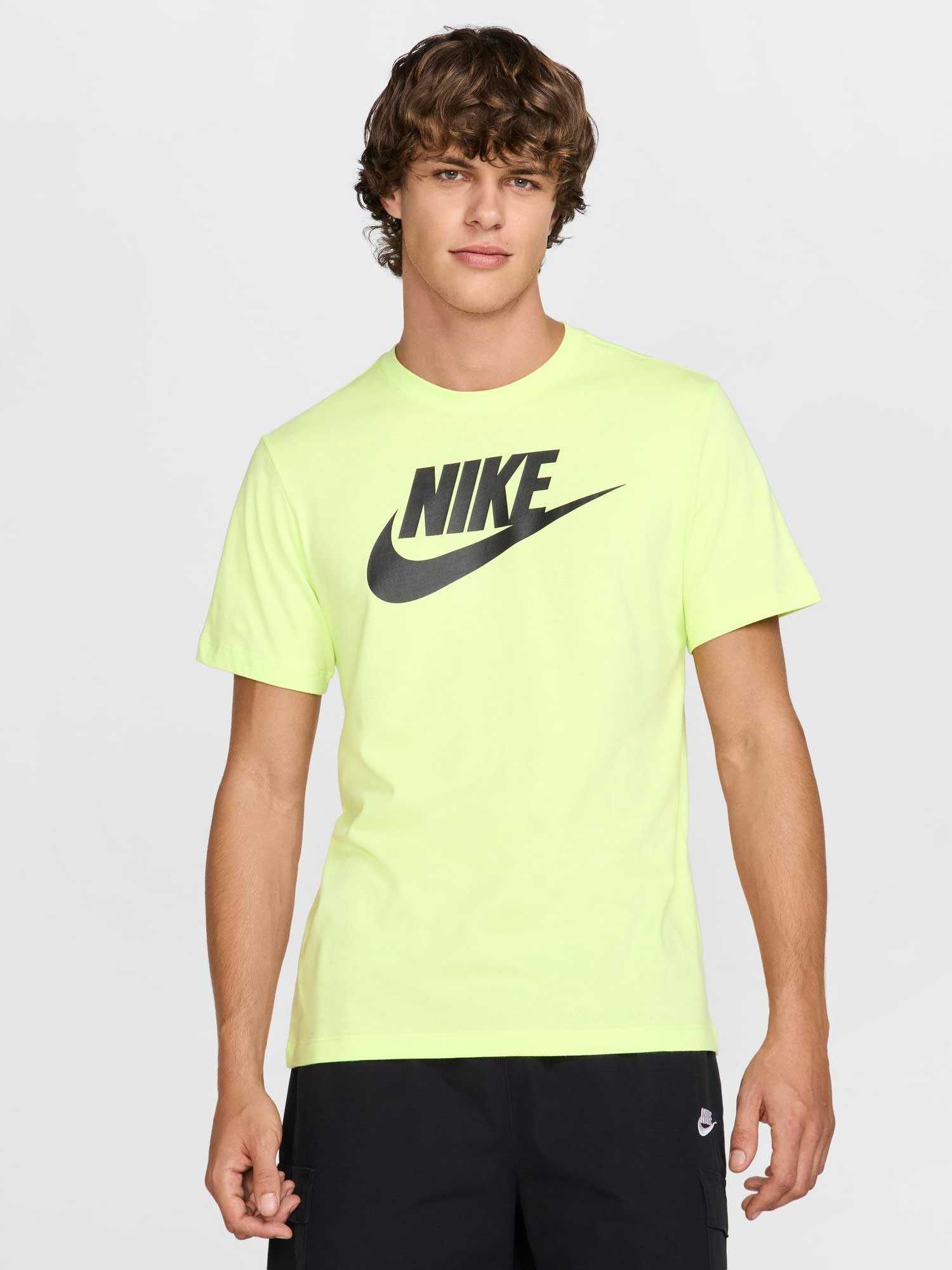 Тениска NIKE. Чисто нова с етикет !