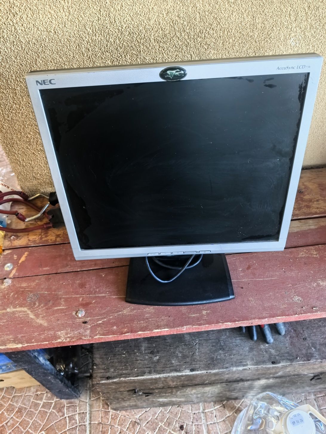 Монитор NEC 17 AccuSync