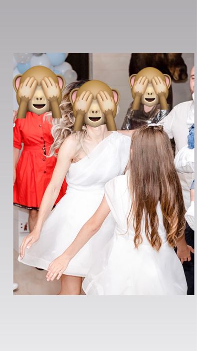 Еднакви официални рокли за мама и дъщеря