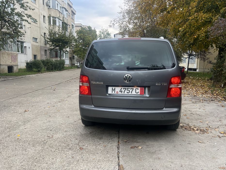 VW Touran 2.0TDI 140cp Automat