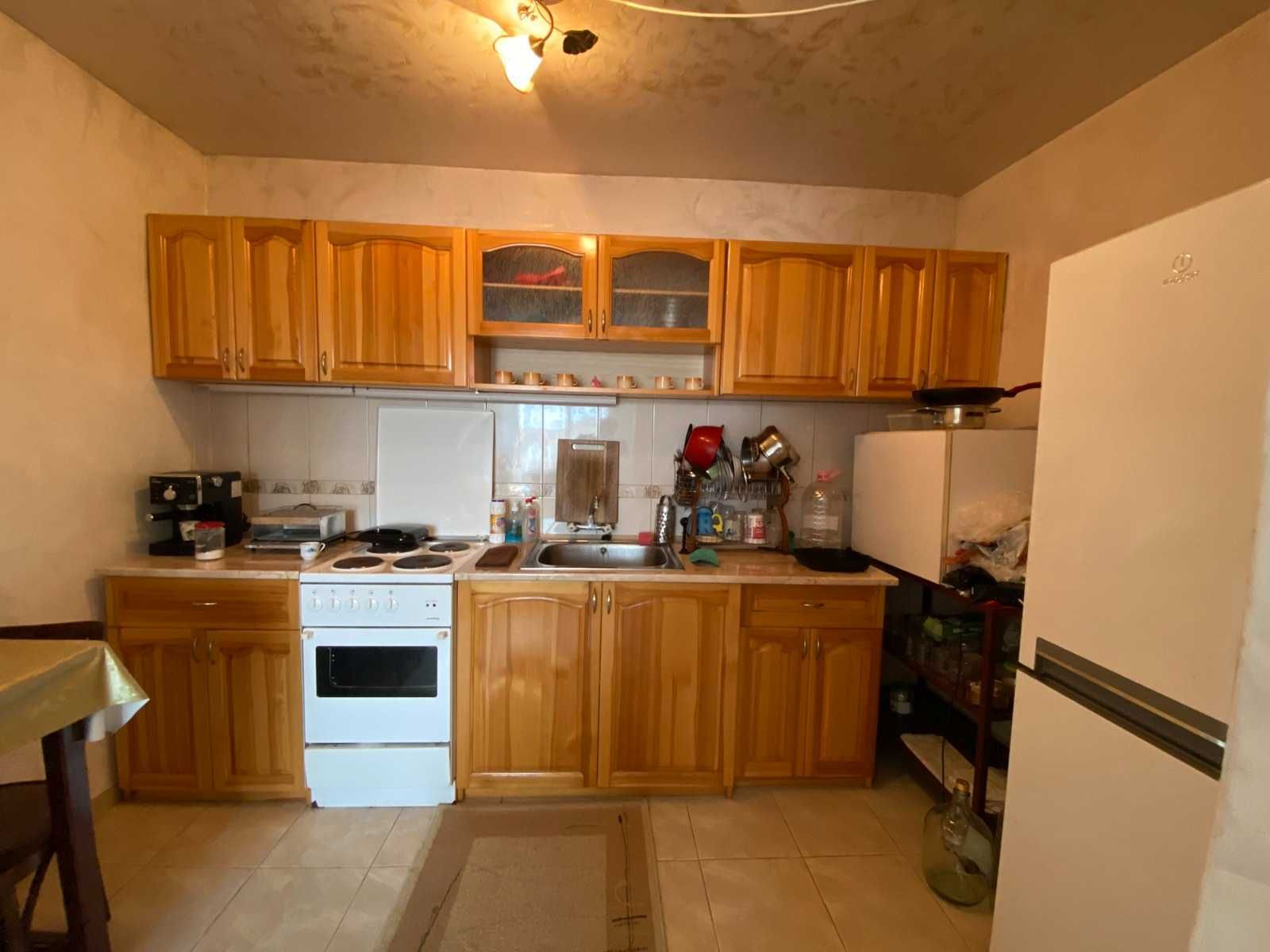 Продавам къща в с.Борован