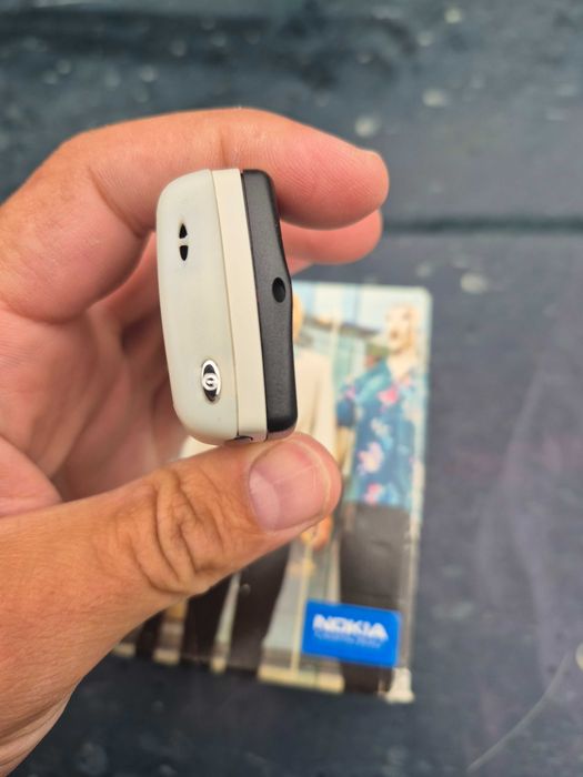 Nokia 8310 Reconditionat  NOU la cutie (fullbox)