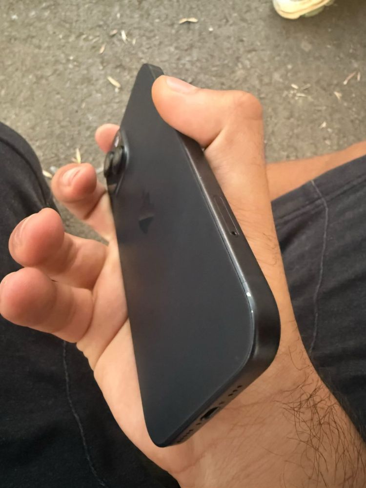 Iphone 15 чисто нов