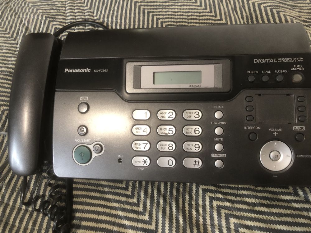 Продается факс на запчасти Panasonic KX-FC962