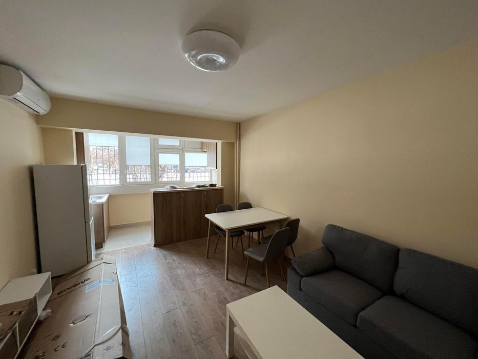 Дава се под наем Двустаен апартамент в София, Младост 3 - 45 кв.м за 560.49 € - Снимка #1