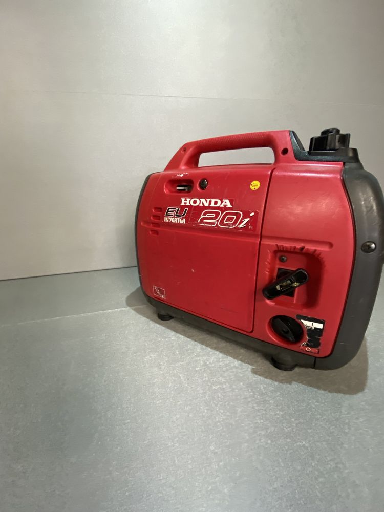 Generator curent Honda 20i inverter