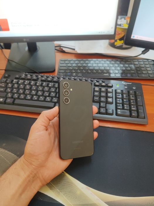 Samsung A54 5G 8/128gb(2024)ideal ochilmagan usta kurmagan aybi yuq