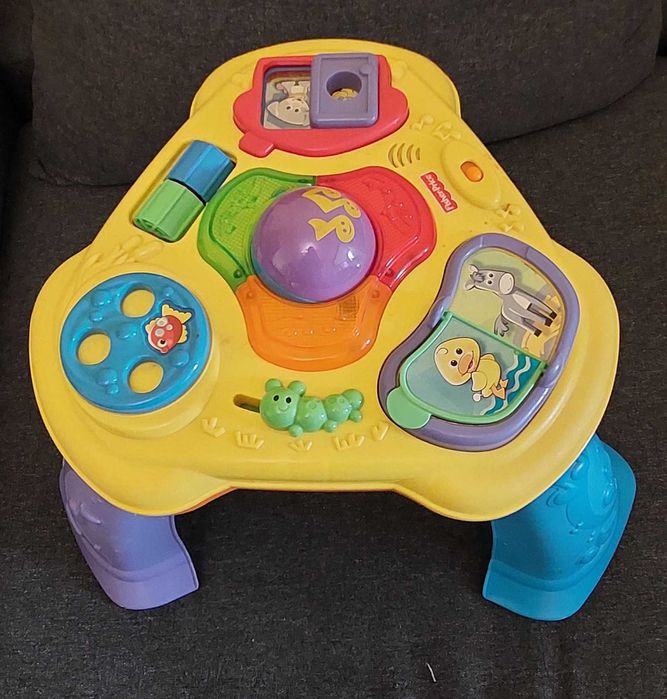 Бебешка музикална маса за игра със светлини Fisher Price