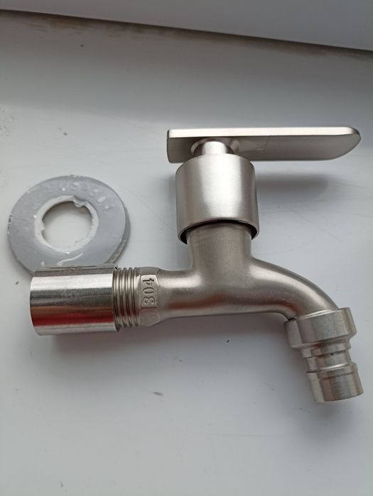 Robinet cu 2 iesiri sau robinet inox cu mufa sudabila de 1/2