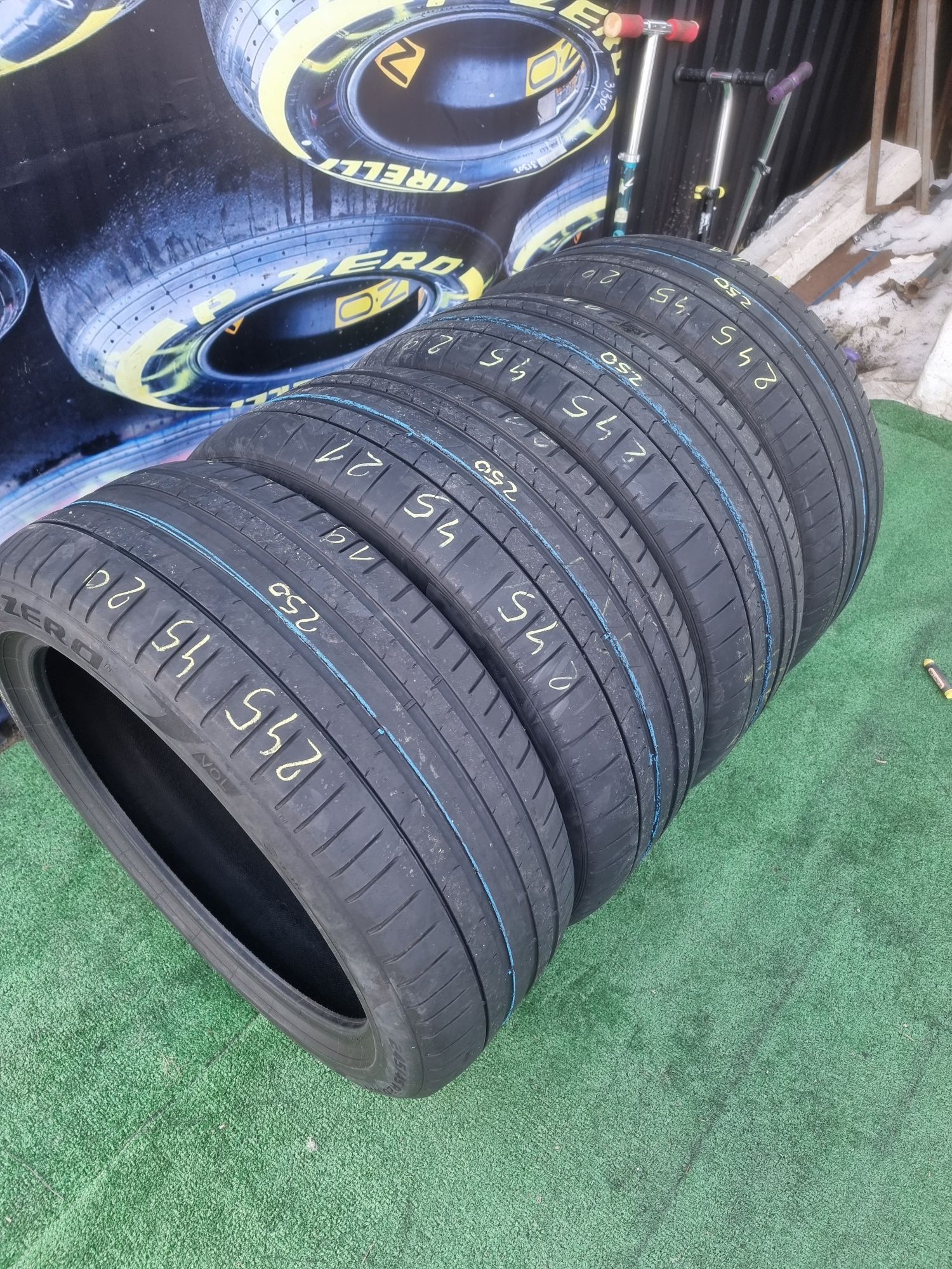 245.45.20 pirelli