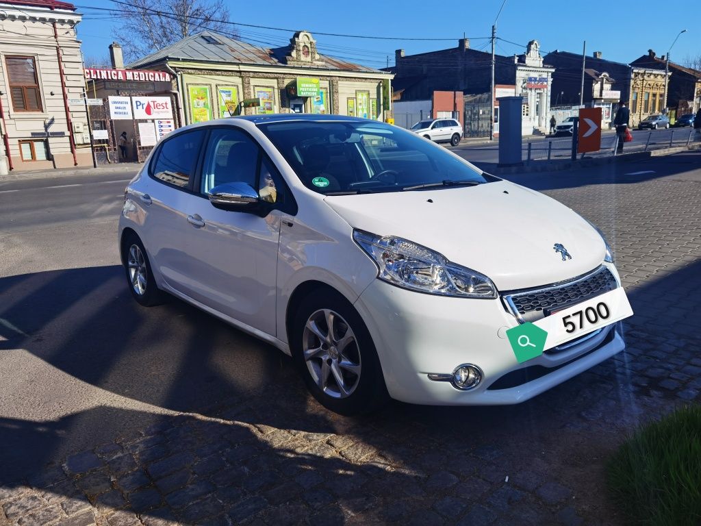 Peugeot 208 1.2 12VTI