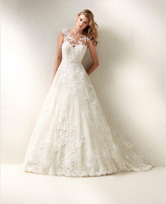 Rochie Mireasa Pronovias