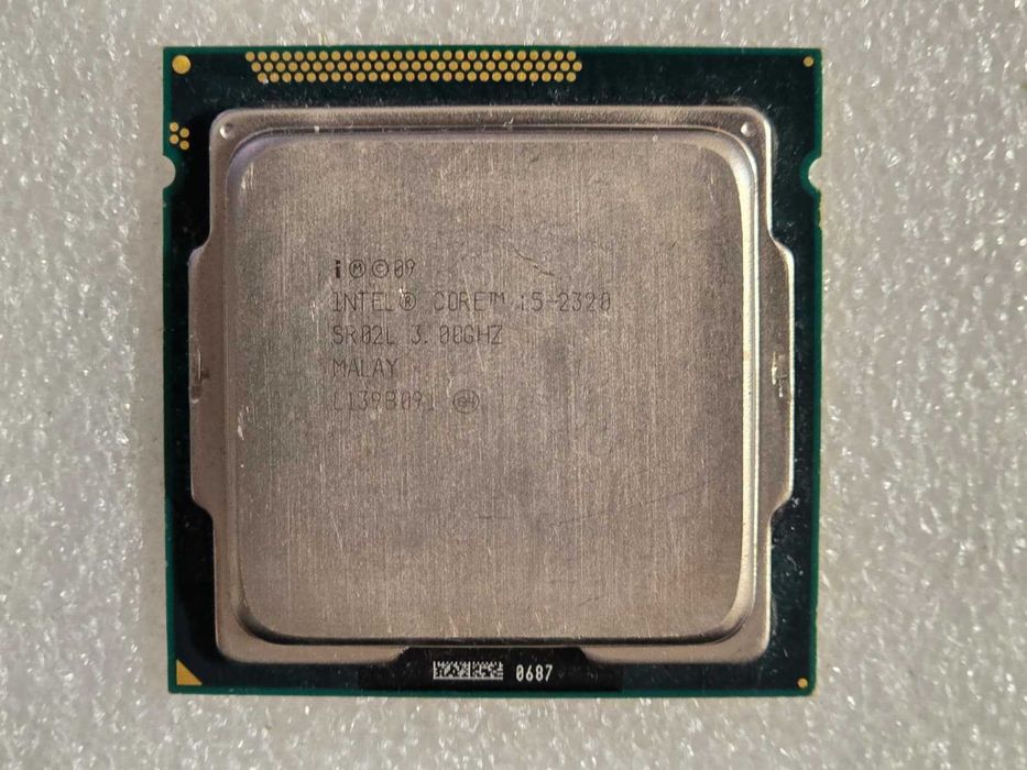 Procesor Intel Core i5 2320 3000MHz 6MB, socket 1155 tray - poze reale