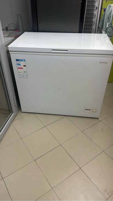 Продам морозильник Elenberg