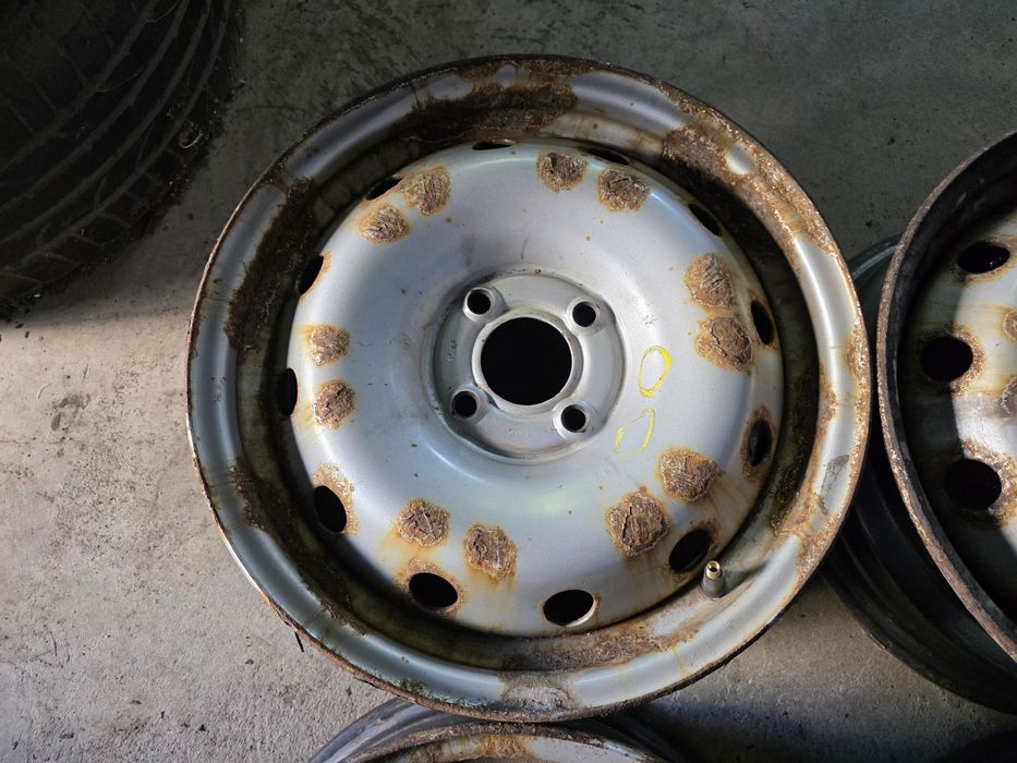 Железни Джанти 15 - Renault, Dacia