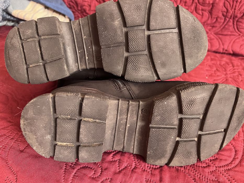 Дамски боти естествен набук, удобна подметка