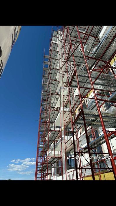 Фасадно рамково скелв под наем