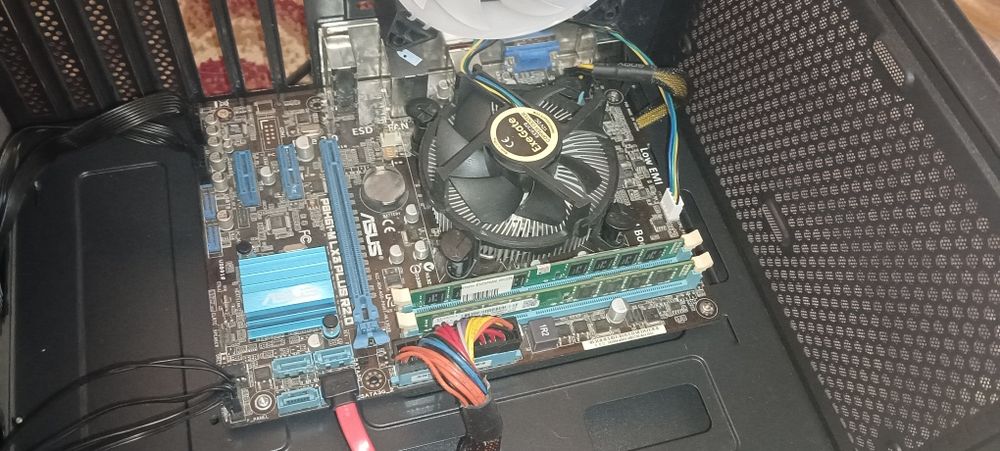 Комплект материнская плата процессор кулер оперативная память