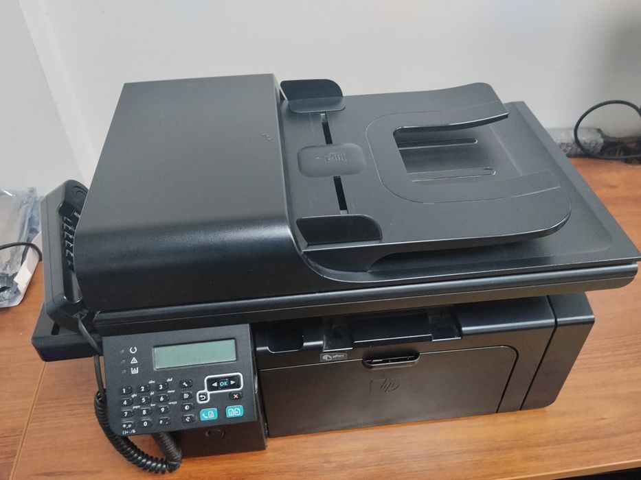 Новые принтеры Xerox Phaser 3330 (3 шт)   /   МФУ HP LaserJet M1214nfh