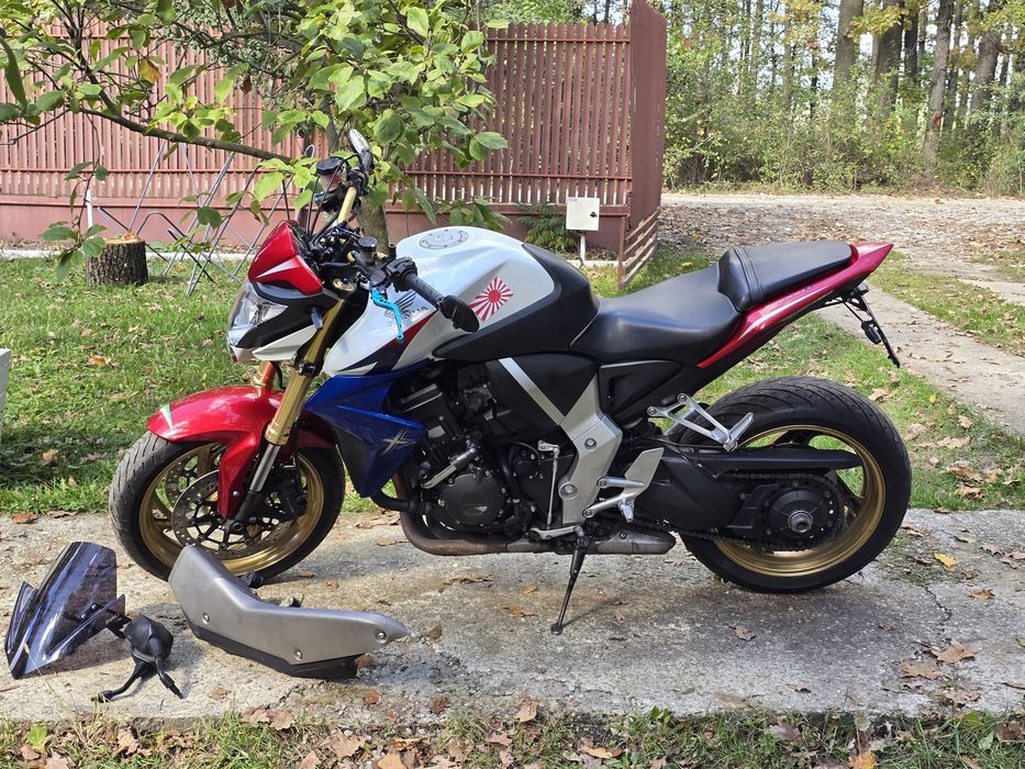 HONDA CB 1000R 2011 EDITIE HRC EXTREME stare foarte buna