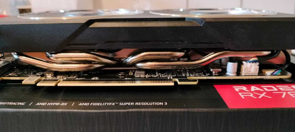 Placa video AMD RX 7600 XT Hellhound 16GB