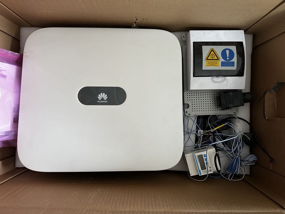 Invertor trifazic 5kw Huawei