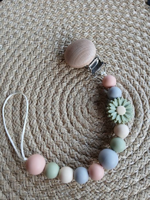 Клипс за бебешки биберон