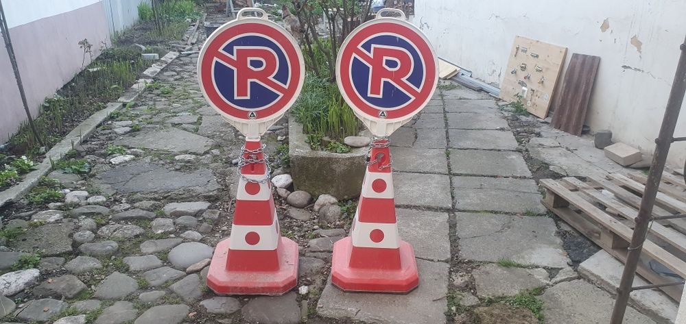 Pion Opritor parcare (doar 1 buc ramasa)