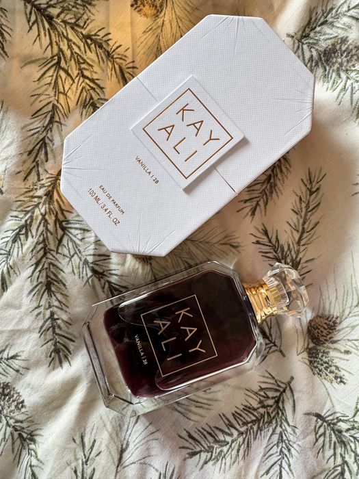 Отливка от Kayali Vanilla 28 и Candy