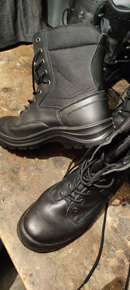 Bocanci militari, security, piele, negri