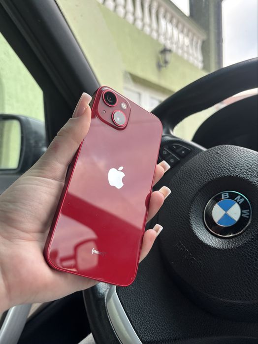 Vând Iphone 13 în stare foarte bună.