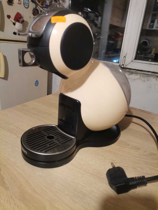 Кафемашина Dolche Gusto