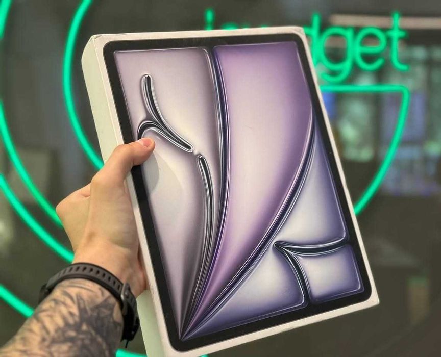 Apple iPad Air 13  Wi-Fi+LTE 256GB