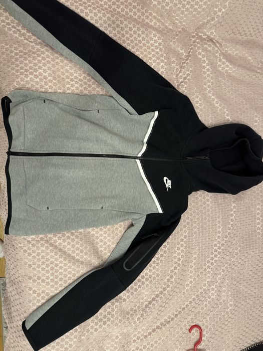 trening nike tech fleece