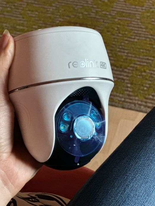 Cameră de supraveghere cu panou solar – Nouă, în cutie