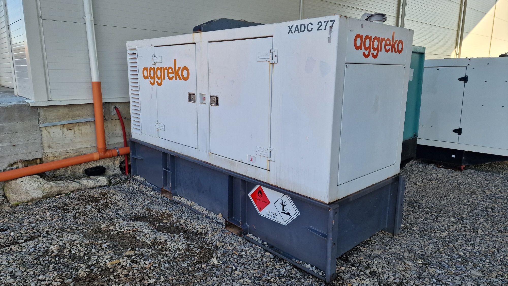 Generator Aggreko 30 kVA - 24kw  rezervor 800l