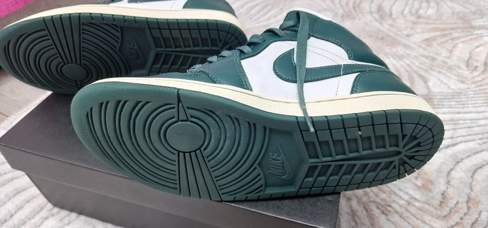 Nike Air Jordan 1 mid Originali 40,5