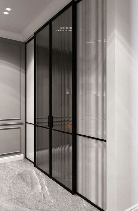 Раздвижные стекло двер. Перегородки и Распашные двер стекло