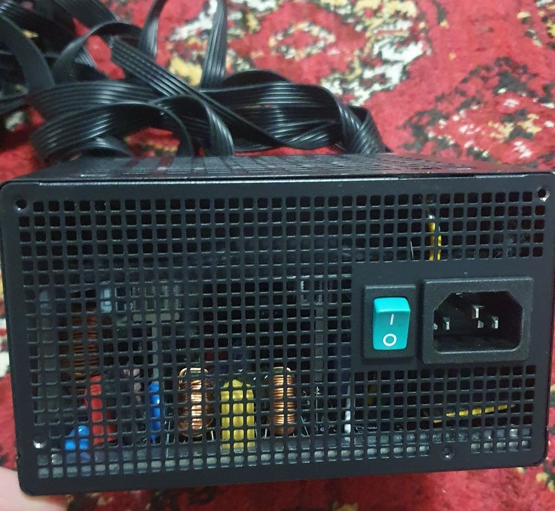 DeepCool pf750 булок питаний от кампюутера