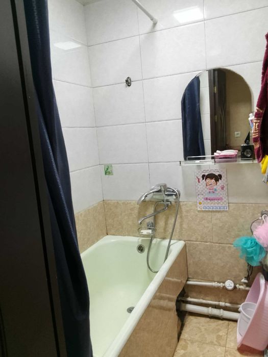 Каракамыш 2/4...  5ти комнатная..