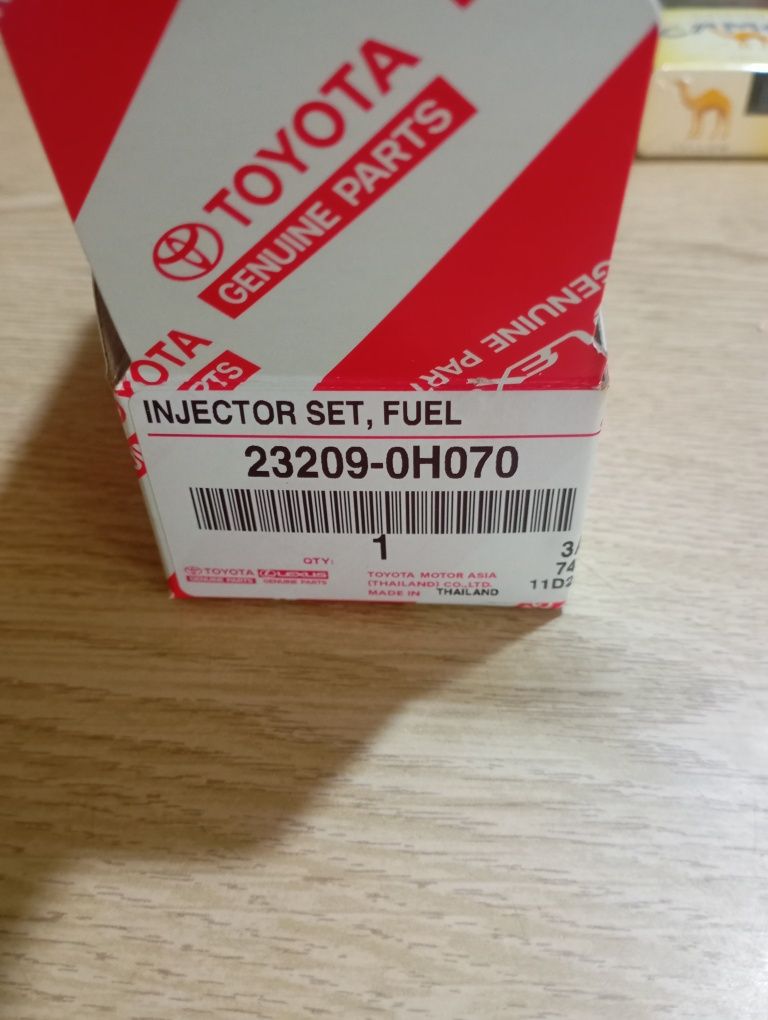 Срочно продам форсунки от Рав4