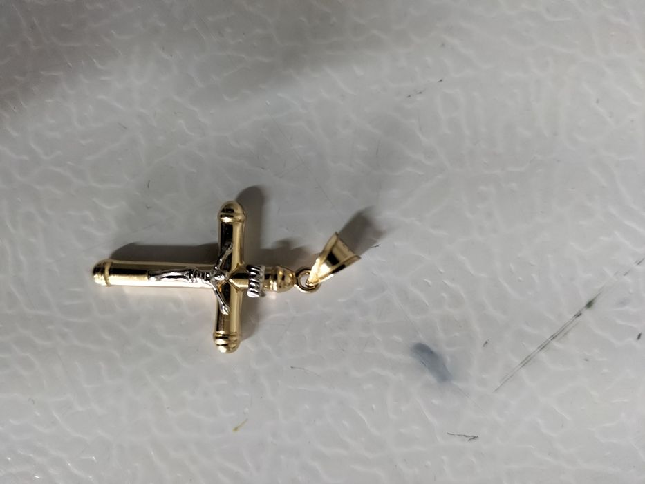 Vand lanț aur bărbătesc.