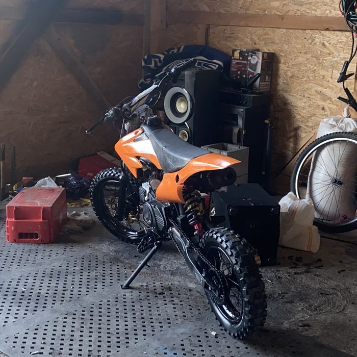 Schimb kxd Cross 125cc pret lei