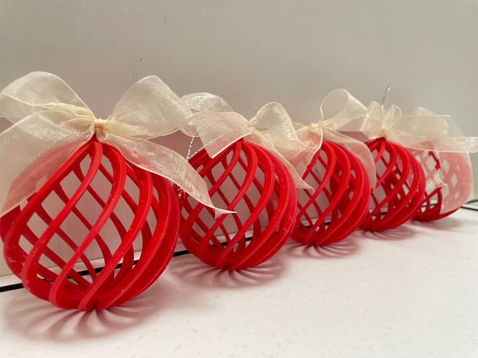 Коледни топки - Spiral, коледна украса