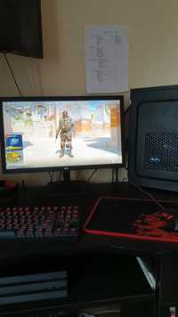 Vand/Schimb PC gaming doar cu  ps5