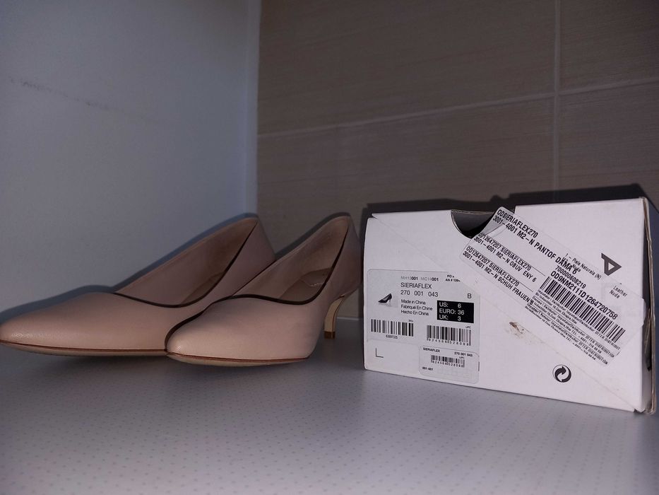 Pantofi dama piele Aldo - de ocazie, nr 36, toc 4cm, nude. Ca noi!